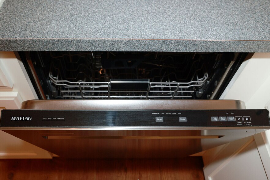 Building Photo - 3288 Snaffle Rd