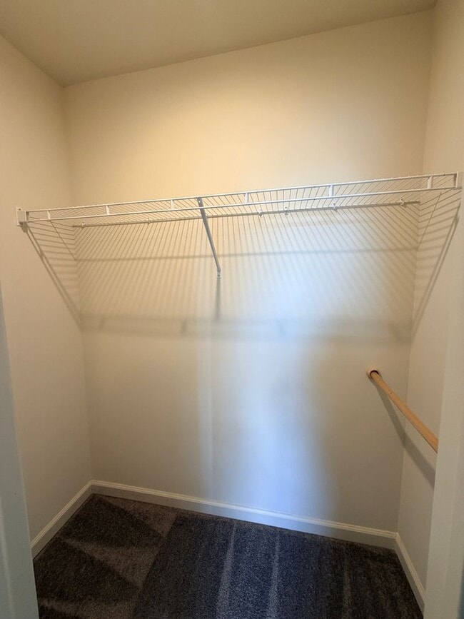 Building Photo - 15545 Westmoor Ave