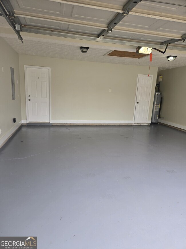 Building Photo - 70 Aspen Dr