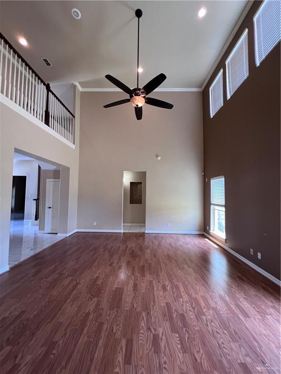 Building Photo - 33 Blue Jay Dr