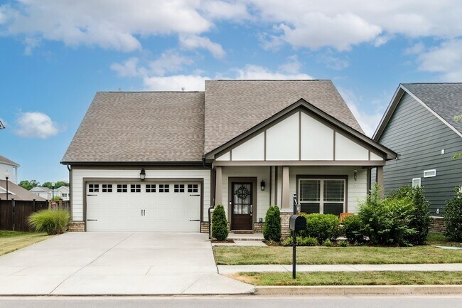 Primary Photo - 40 Nokes Dr