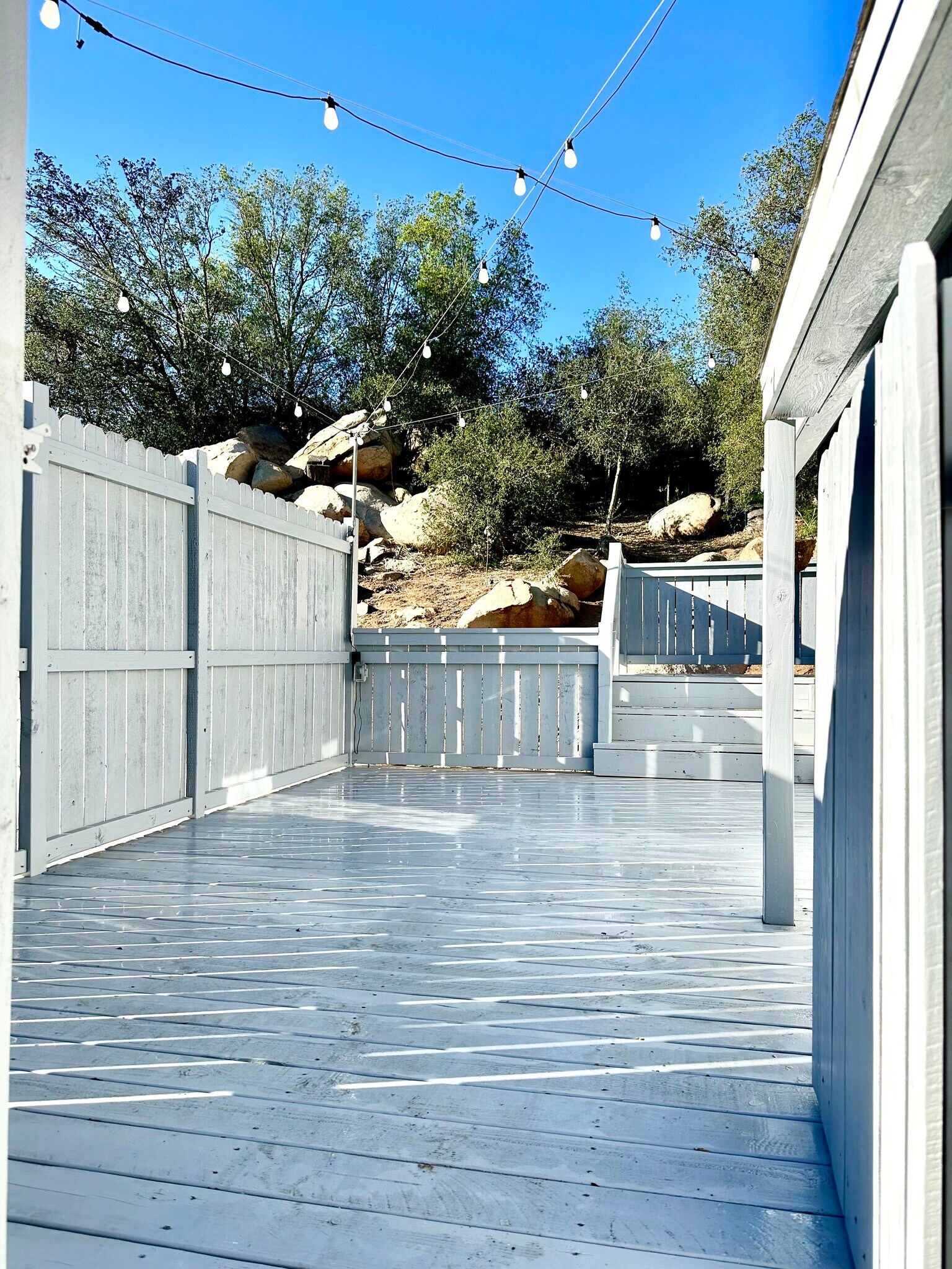 Building Photo - 38374 Rainbow Heights Pl