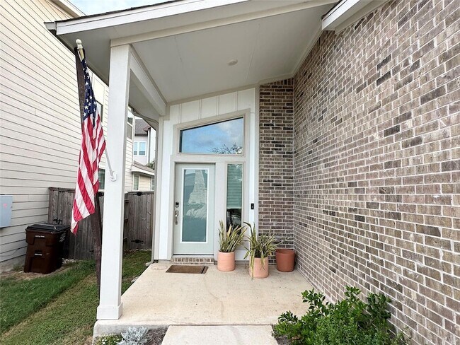 Building Photo - 8600 Cumbrae Ln