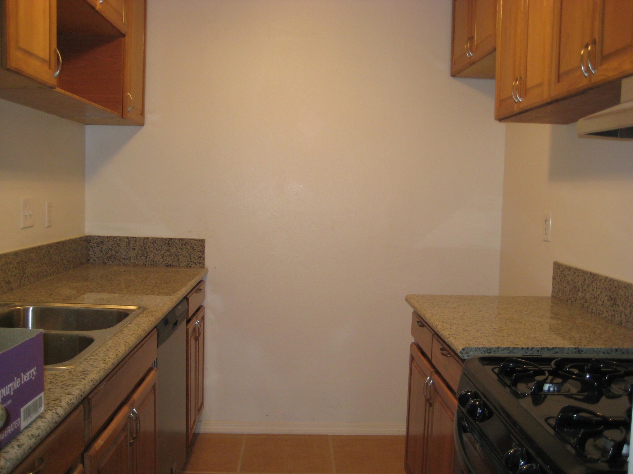 Building Photo - 8601 International Ave