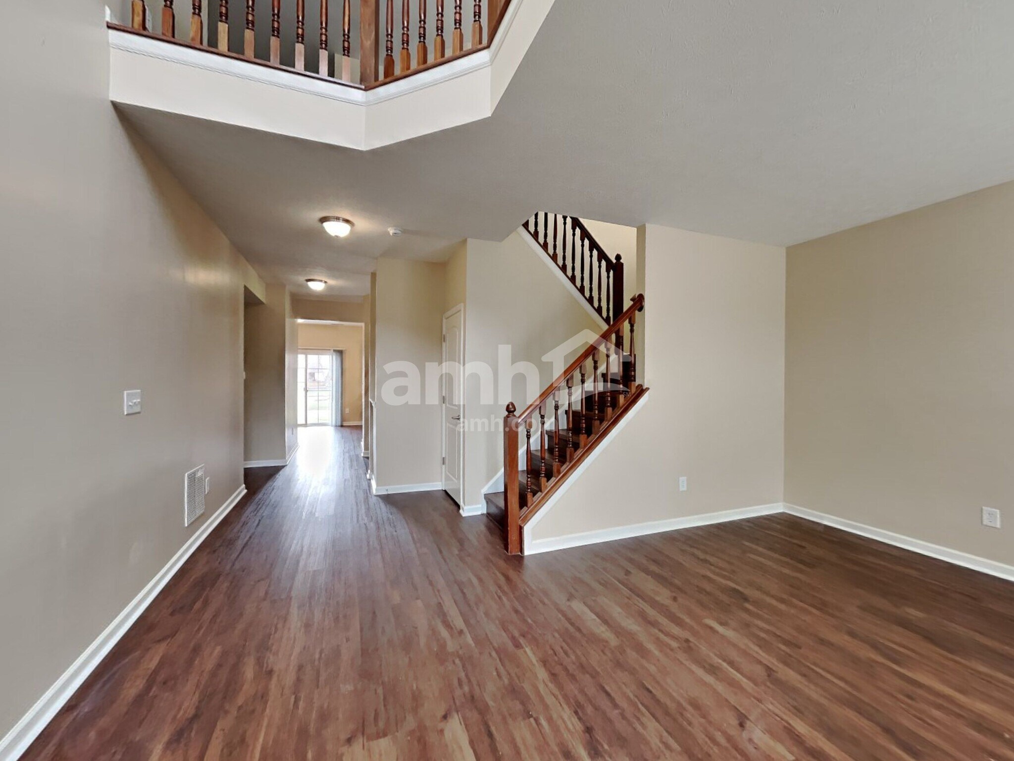 Building Photo - 760 Harvest Ridge Dr