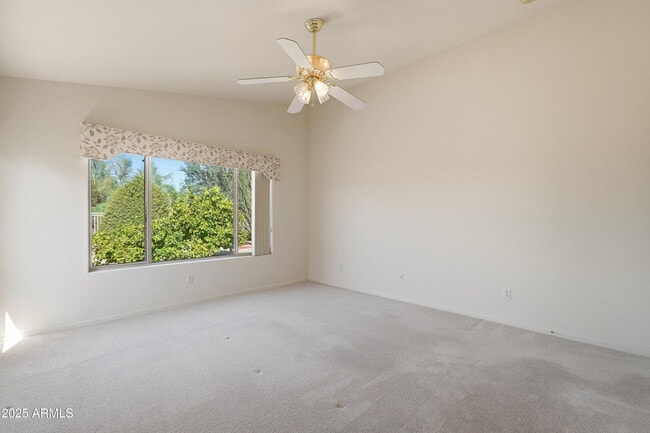 Building Photo - 4626 E Thorn Tree Dr