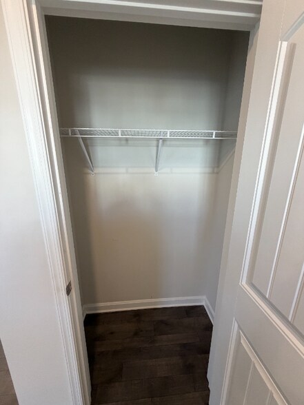 Building Photo - 61 Filbert Dr