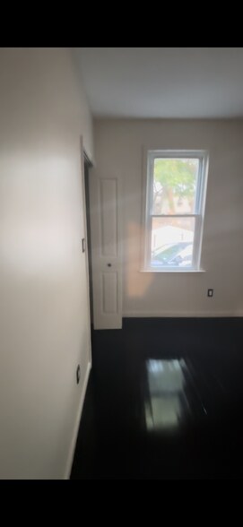 Back bedroom - 889 S 20th St