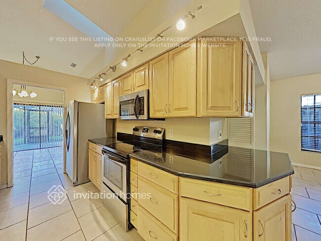Building Photo - 5022 Cypress Trace Dr