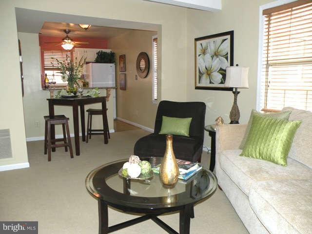 Building Photo - 601 Bashford Ln