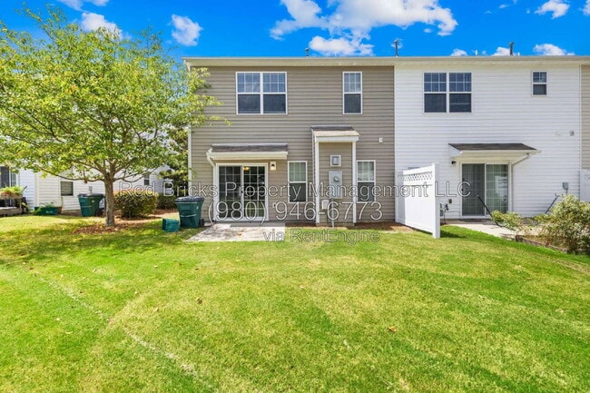Building Photo - 14054 Singleleaf Lane