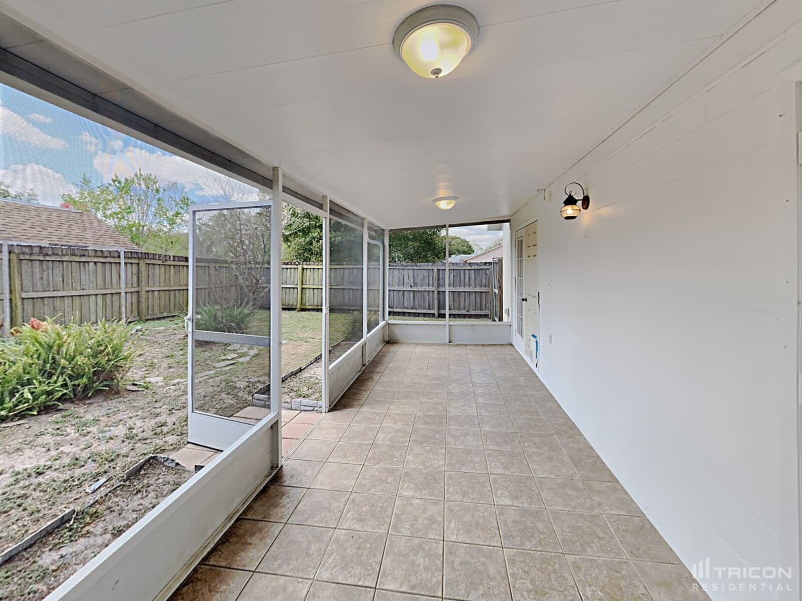 Building Photo - 2715 Wilder Park Dr