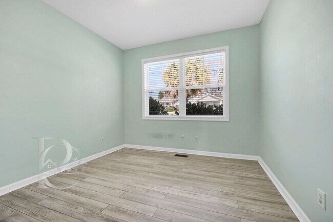 Building Photo - DOWNTOWN COLUMBIA BUNGALOW