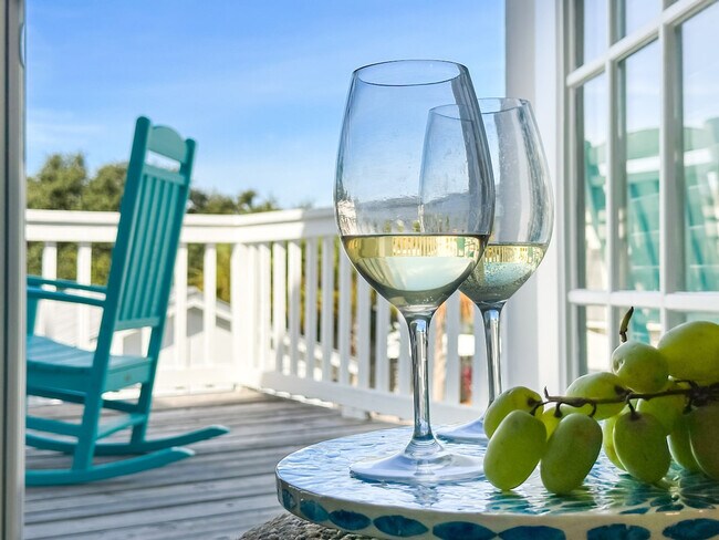 Building Photo - 94 Cobia St