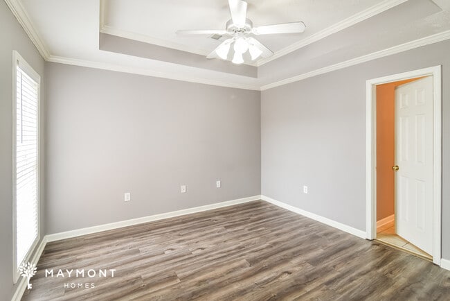 Building Photo - 8756 Jamac Ln