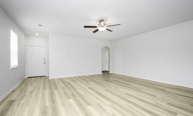 Building Photo - 416 Lone Rider Dr