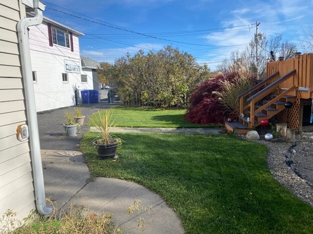 Building Photo - 2667 Wehrle Dr