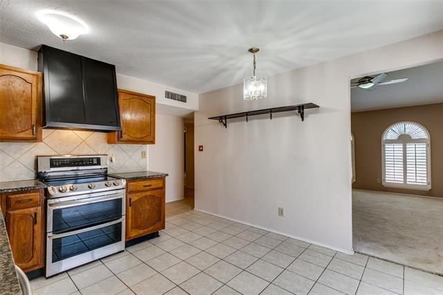Building Photo - 410 Cambria Dr