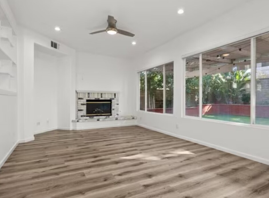 Building Photo - 23536 Summerglen Pl