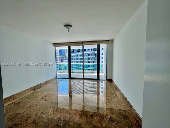 Building Photo - 1331 Brickell Bay Dr