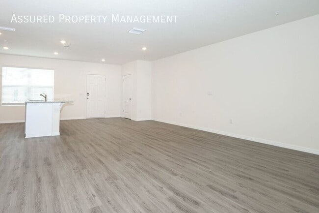 Building Photo - 2712 Gouda Dr