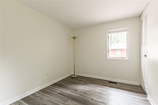 Building Photo - 1 Brandywine Ln