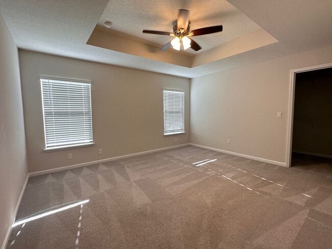 Building Photo - Close to Wildlight, Kingsbay and Fernandina Beach!