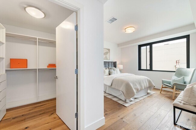 Building Photo - 1450 Franklin St