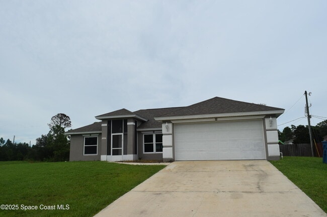 Primary Photo - 1375 Weiman Rd SE