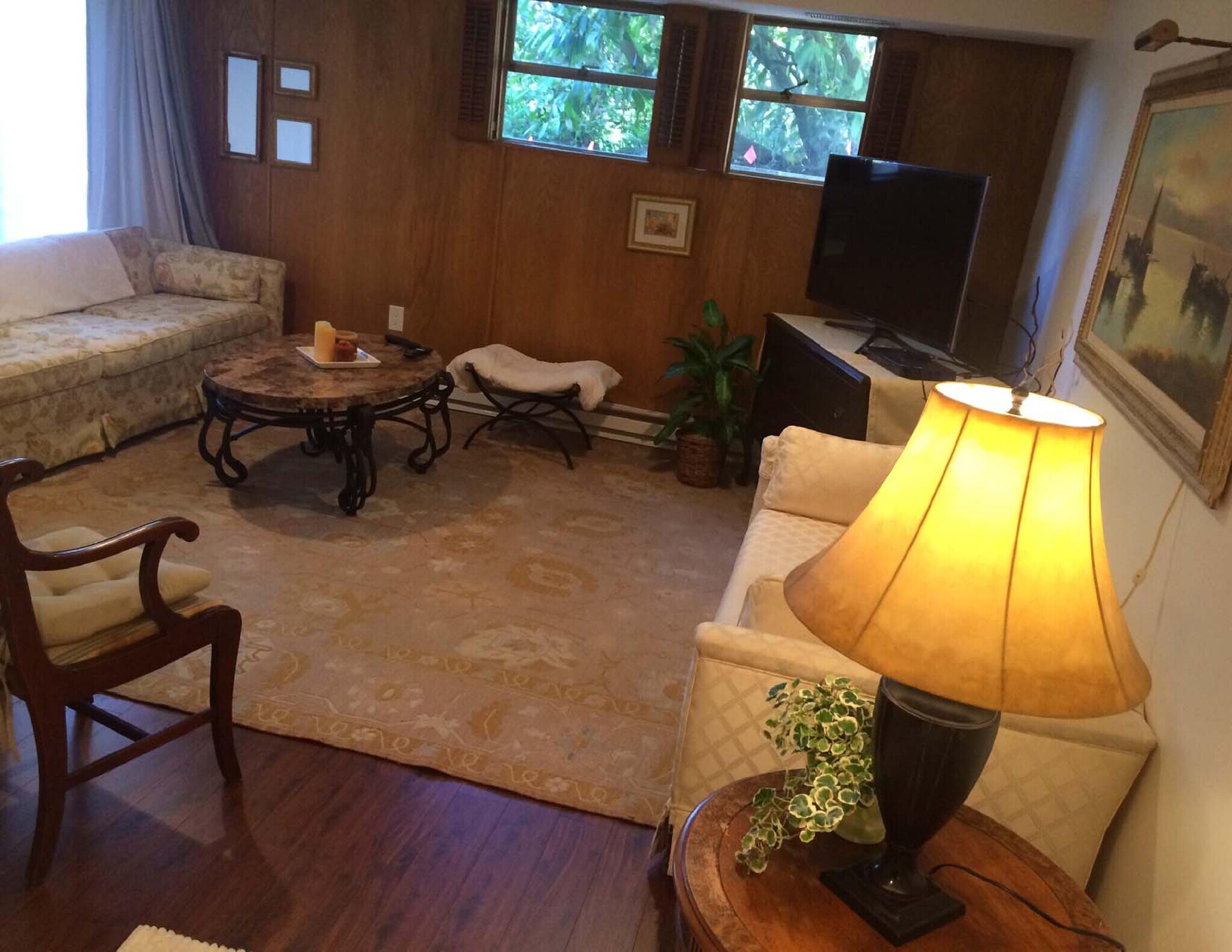 Living Room - 1 - 520 17th Ave SE