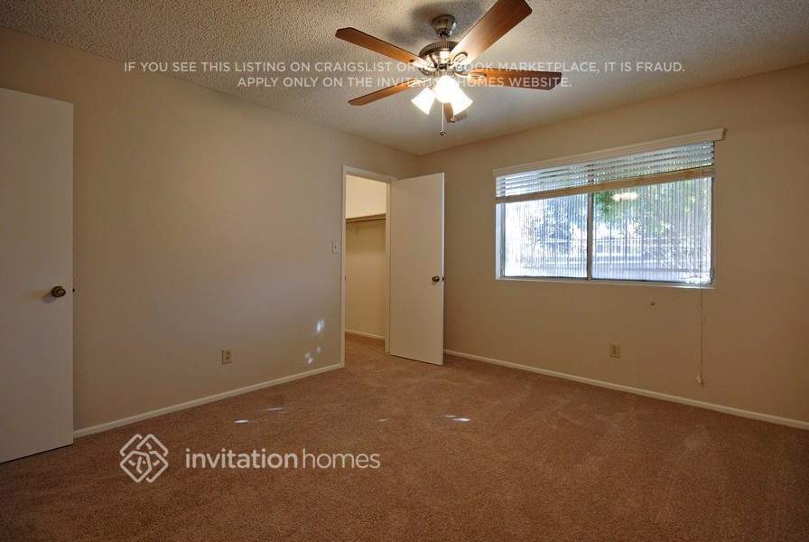 Building Photo - 757 S Vineyard