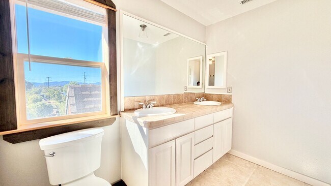 Building Photo - Spacious Two-Story Country Home with Amazing Views Looking out, and Privately Fenced and Gated Ya...