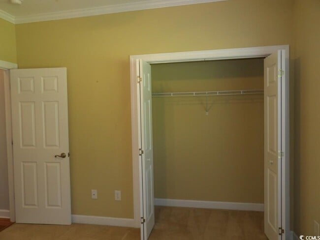 Building Photo - 124 Mesa Raven Dr