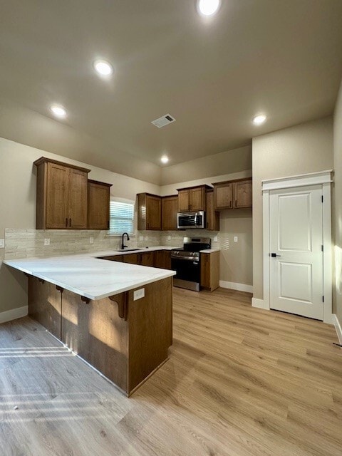 Building Photo - 12 Clifford Ln