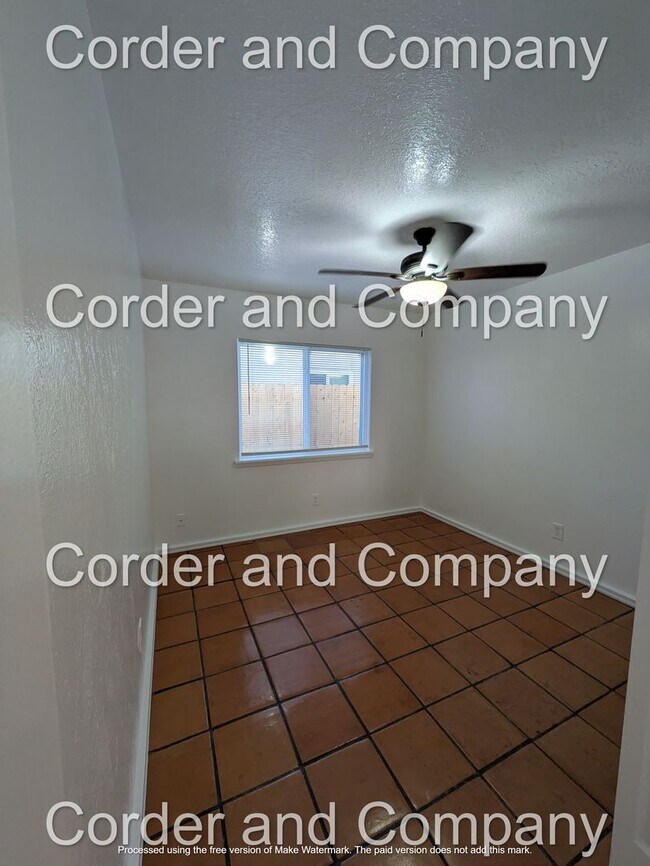 Building Photo - Spacious and naturally lit 4 Bathroom, 2 Bathroom, 2 Car Garage Home at 1,933 Sq Ft.