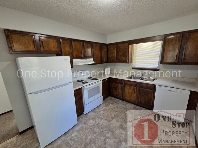 Building Photo - 17312 East 49th St Ct S