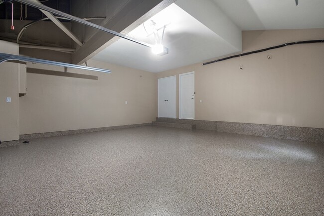 Building Photo - Renovated Townhome | Amazing South Coast Metro Costa Mesa Location