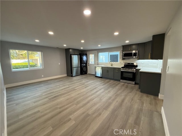 Building Photo - 25719 Walnut St