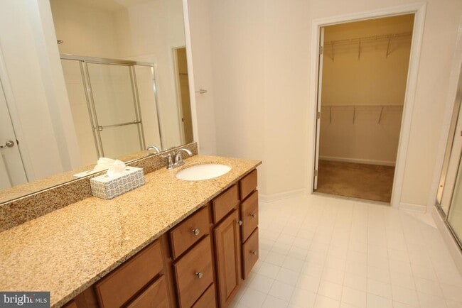 Building Photo - 36401 Ridgeshore Ln