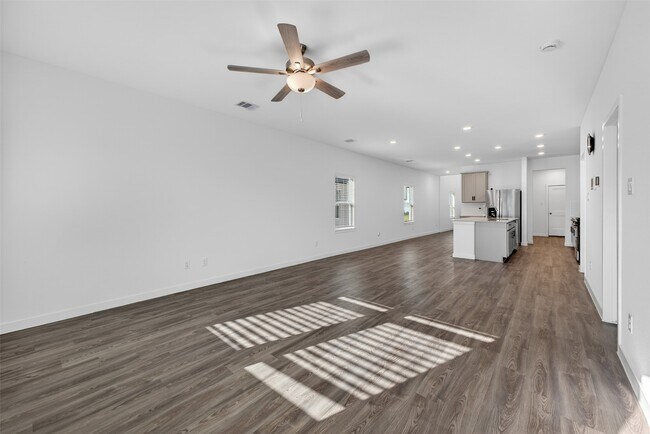 Building Photo - 3914 Windy Whisper Dr