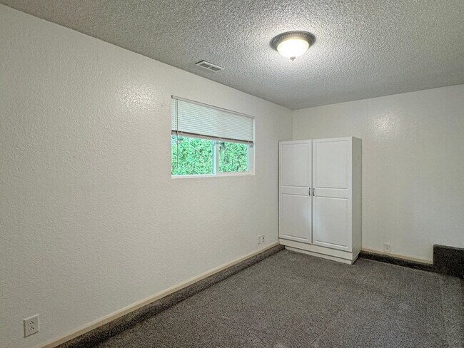 Building Photo - 17824 66th Pl W