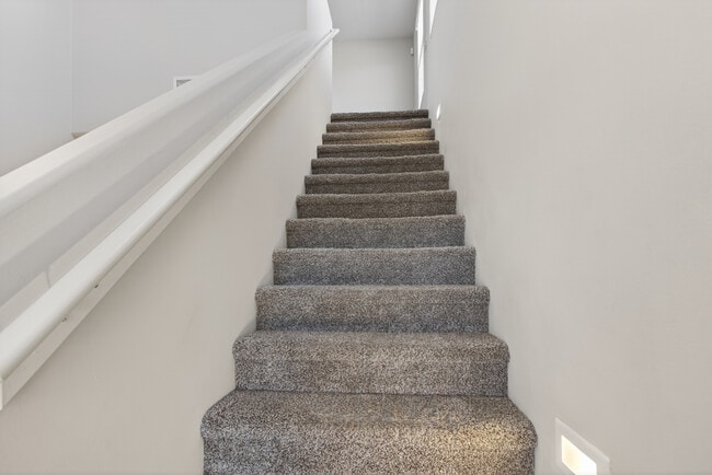 Building Photo - 6680 E Via Jardin Verde