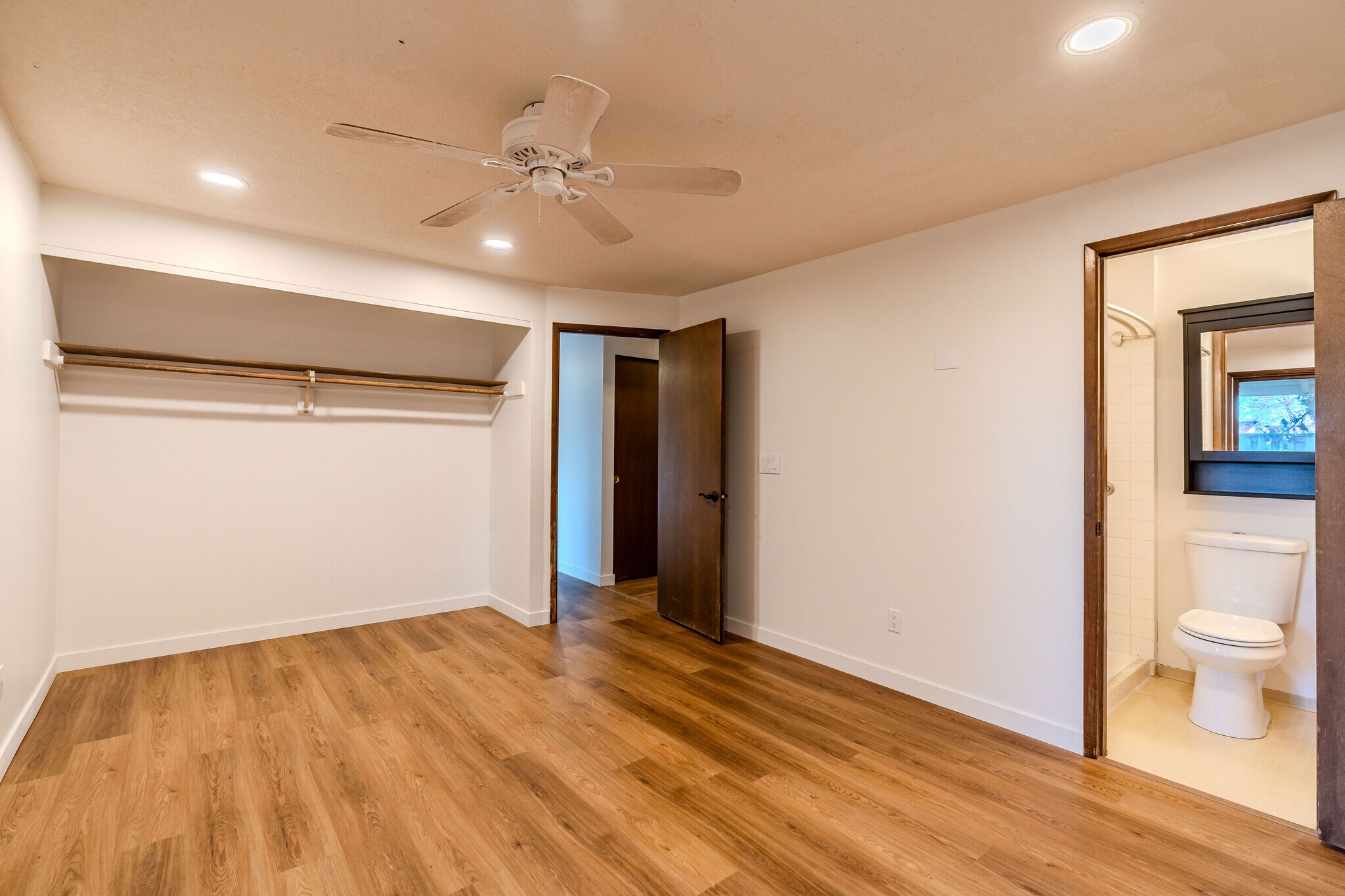 Building Photo - 14225 SW Rocklynn Pl