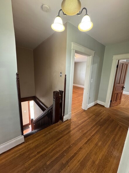 HARDWOOD FLOORS - 443 W Loveland Ave