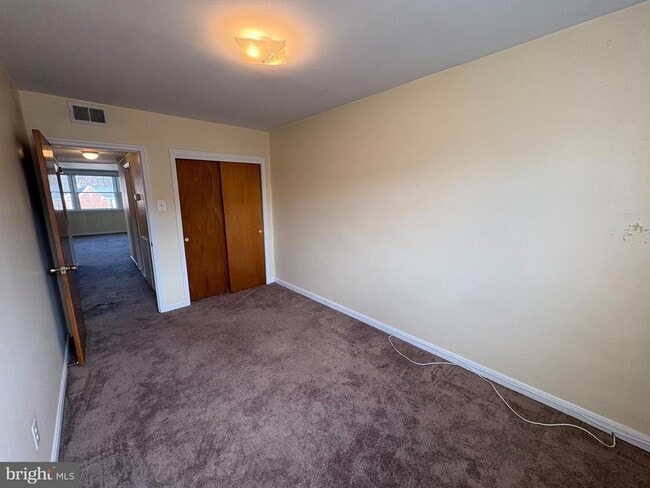 Building Photo - 1220 Fuller St