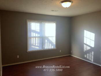 Building Photo - Spacious Townhouse coming available next month