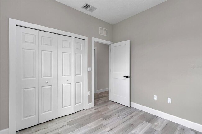 Building Photo - 15755 SW 19th Terrace