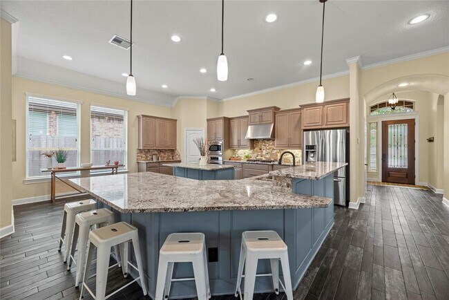 Building Photo - 28706 Hemlock Red Ct
