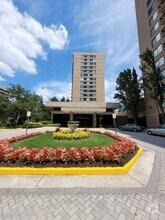 Building Photo - 3709 S George Mason Dr