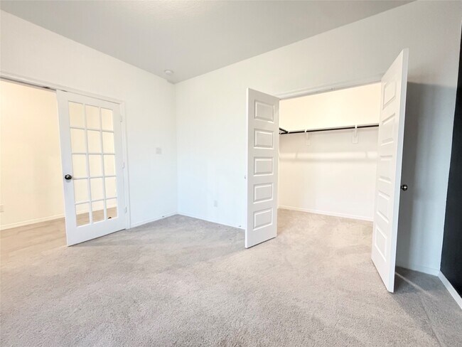 Building Photo - 9662 Caney Trails Rd